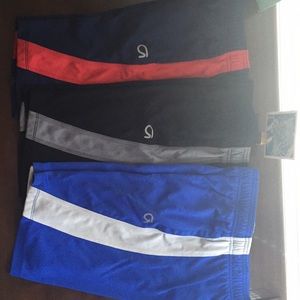 Gap boys shorts size M bundle
